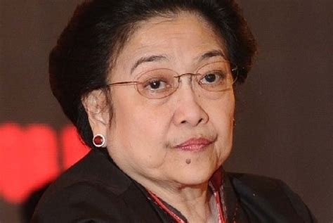 Biografi Megawati Soekarno Putri Singkat