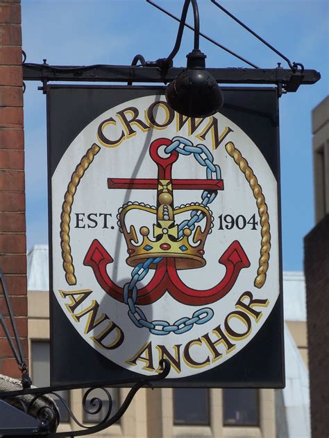 Crown & Anchor Pub, London | Tere Sue Gidlof | Flickr