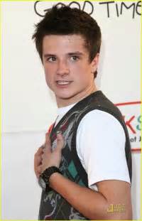 Pics Photos - Josh Hutcherson Funny Josh