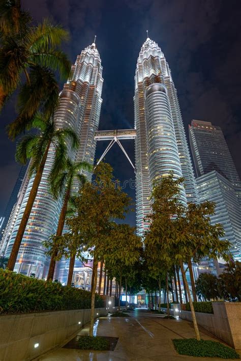 Petronas Towers at Night Kuala Lumpur Malaysia Editorial Stock Photo ...