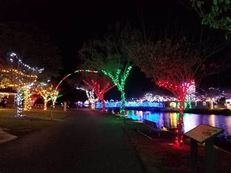 A Sparkling Winterfest of Lights - OceanCity.com