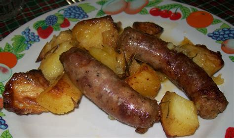 Salsiccia con patate al forno - (4.2/5)