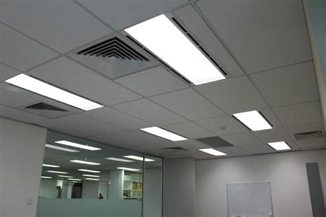 Prismatic Lens vs Parabolic Louver for Office Lighting - Make Great Light