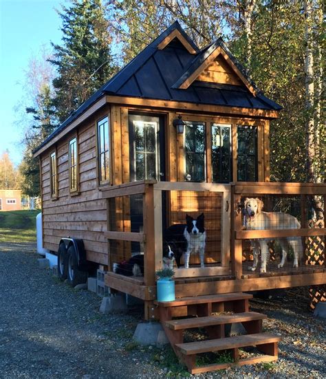 love the fenced porch | Tiny house inspiration, Tiny house, Tiny houses for sale