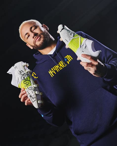 Puma Future Z, les nouveaux crampons de Neymar - footpack.