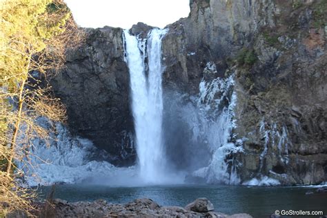 [January in Seattle] Winter in Snoqualmie Falls - Go Strollers