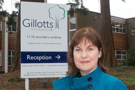 Gillotts Secondary School, Oxfordshire - FFT