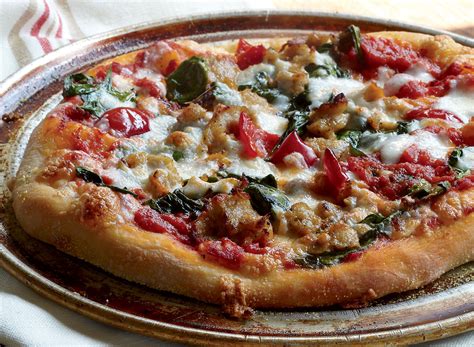 32 Best-Ever Healthy Pizza Recipes for Weight Loss — Eat This Not That