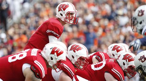 Wisconsin football facing some concerns, also reasons for optimism on offense - Bucky's 5th Quarter