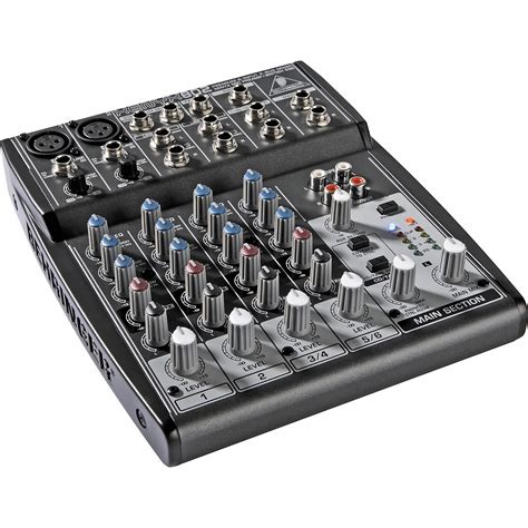 Behringer XENYX 802 Mixer | Musician's Friend