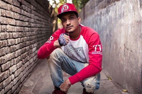 Gully Boy Rapper Divine Is Ready to Go Global & Make Indian Hip Hop a ...