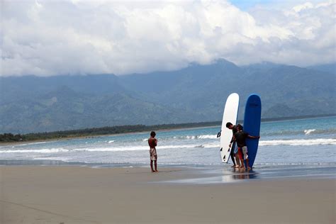 Surfing in Baler