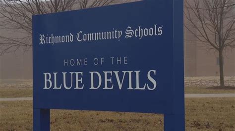 Richmond school threats, lack of staffing leave parents on edge | FOX 2 Detroit