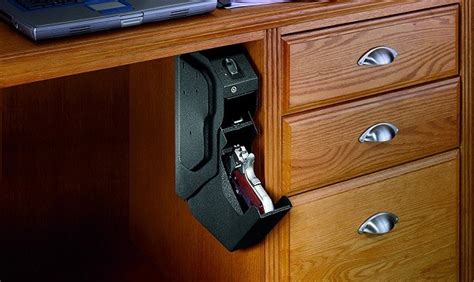 Best 6 Quick Access (Fast Open) Gun Safes | Gun Safe Tips