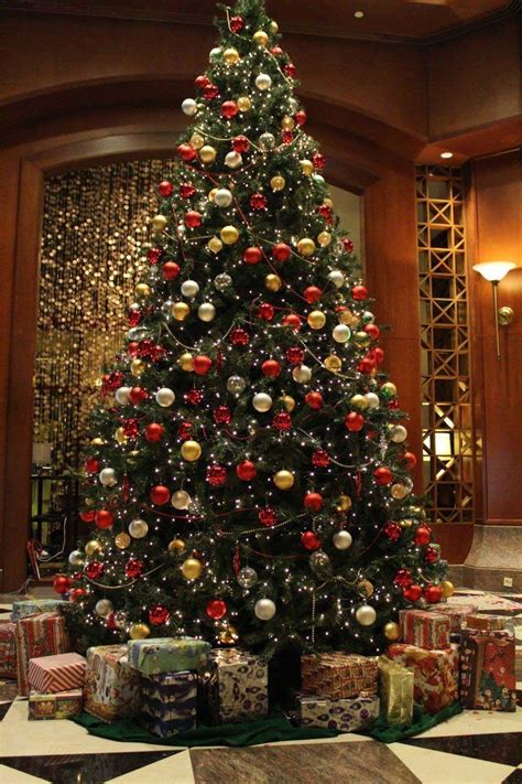 Christmas Tree Decorations Ideas and Tips To Decorate It ...