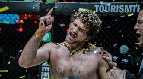 Ben Askren UFC debut: Fight vs. Robbier Lawler set for UFC 233 - Sports Illustrated