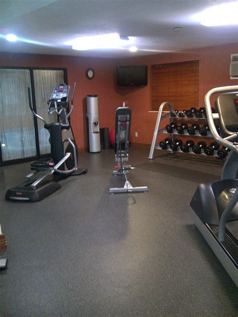 Hampton Inn Portland/clackamas Gym: Pictures & Reviews - Tripadvisor