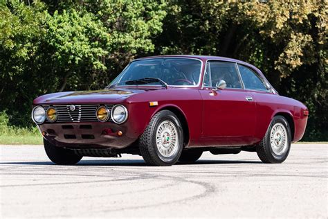 1974 Alfa Romeo GTV | DriverSource : Fine Motorcars | Houston, TX