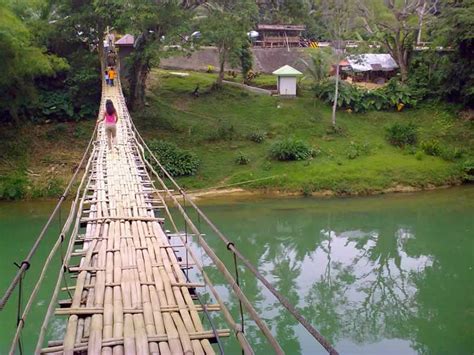 Visit BOHOL: Sevilla: Bamboo Hanging Bridge