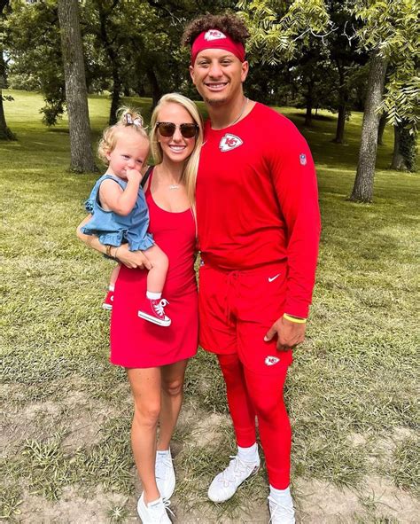 Patrick Mahomes and Brittany Matthews welcome a baby boy - NewsFinale