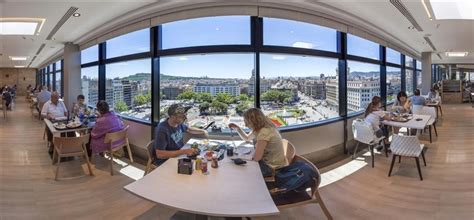 El Corte Inglés estrena restaurante panorámico en la plaza deCatalunya