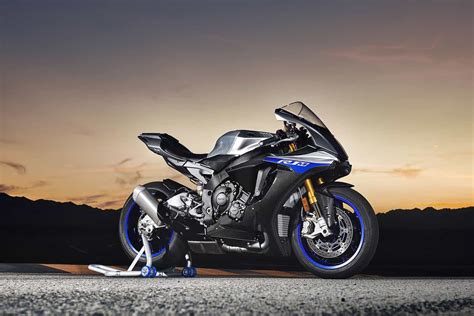 Ride The Yamaha R1M Into The Sunset