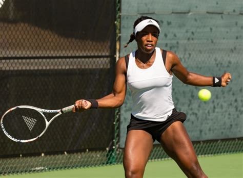 Americans Loeb, Townsend, Vickery All Straight-Set Winners To Advance To Semifinals At Central ...