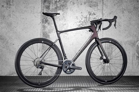 Giant Defy Advanced Pro 2 review - Road Bikes - Bikes - BikeRadar