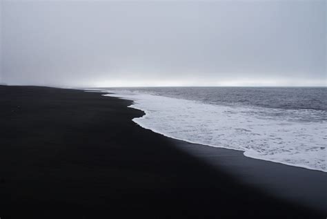 black and white wooden table #beach #photography #sea #monochrome #overcast #horizo… | Desktop ...