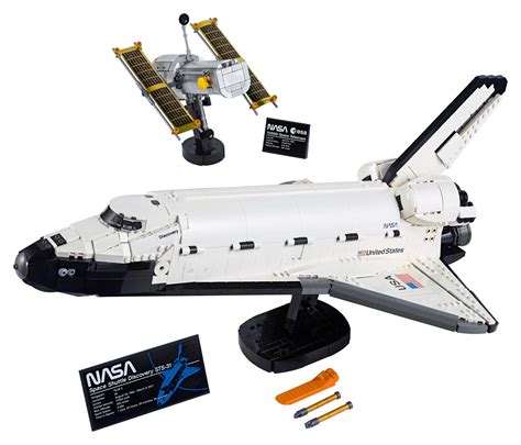 NASA Space Shuttle Discovery 10283 | LEGO® Icons | Buy online at the Official LEGO® Shop AU