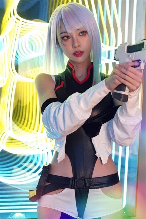 CATHRYN LI for Cyberpunk 2077 Lucy Cosplay, November 2022 – HawtCelebs