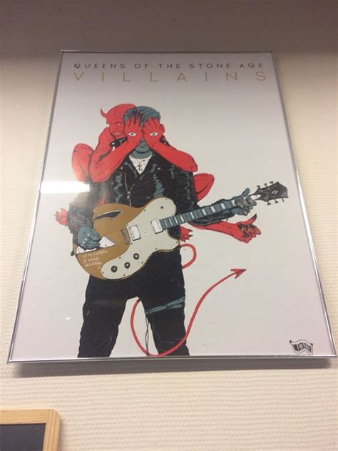 QUEENS OF THE STONE AGE – Villains « Pasif Agresif