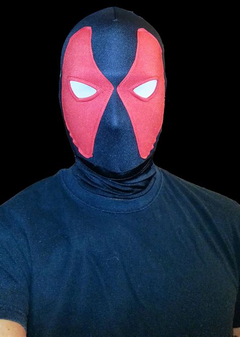 Start to Deadpool Weapon X Cosplay : deadpool