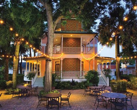 5 Reasons to Visit Beaufort, South Carolina | StyleBlueprint