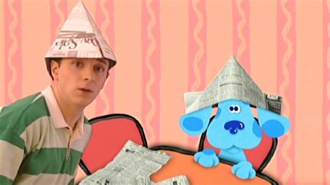 Watch Blue's Clues Season 1 Episode 17: Blue's Clues - What Does Blue Want To Make? – Full show ...