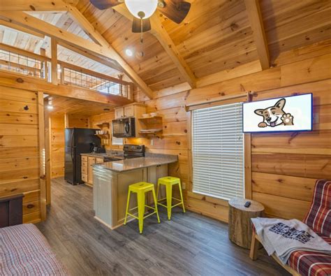 Lost Canyon Cabin | Great Escapes RV Resorts Branson