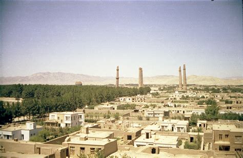 Herat, Picture, Paris skyline