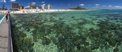 Shane Chalker Photography | Visitors-Main Beach Forster