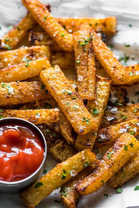 Crispy Baked Jicama Fries - Isabel Eats