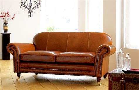 Contemporary Leather Sofas | Manufacturered in the UK