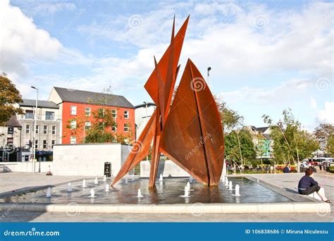 Quincentennial Fountain at Eyre Square, Galway Ireland Editorial Photo - Image of ireland ...