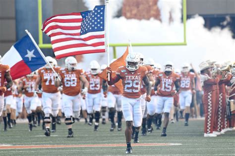 Texas Football: After Injury Setback, Josh Thompson Looks Ready to Roll ...