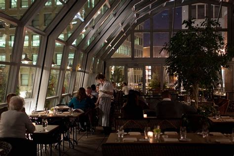 Appetites: Rooftop restaurant 'Union' opens in time for winter ...