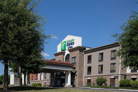 HOLIDAY INN EXPRESS & SUITES KNOXVILLE-FARRAGUT $91 ($̶1̶4̶4̶ ...