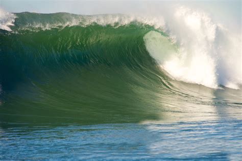 The World's Best Surfers Showed Up At Jaws In Maui For Some Of The ...