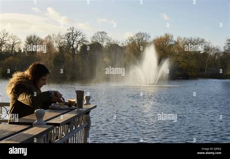 London scenes, lakes, parks Stock Photo - Alamy