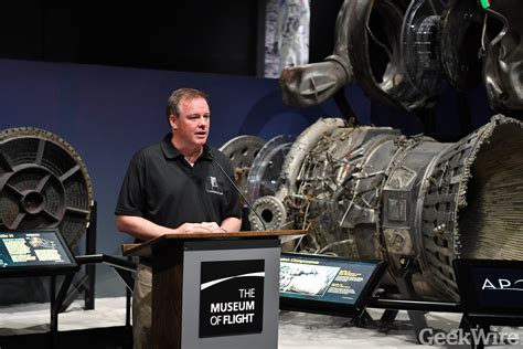 Apollo moon rocket engines finally fill place of honor at Museum of Flight