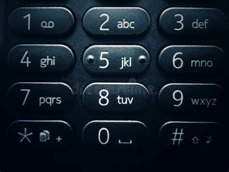 Teclado Del Teléfono Móvil Con Los Números Y Las Letras - Primer Imagen de archivo - Imagen de ...