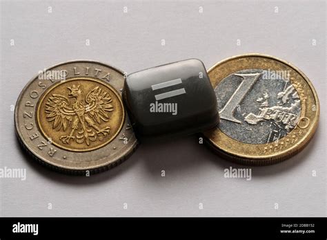 Change between Polish and euro currency Stock Photo - Alamy