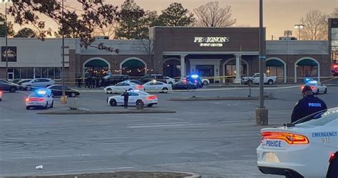 PHOTOS: Yo Gotti's brother 'Big Jook' shot, killed outside Memphis restaurant, sources tell ...